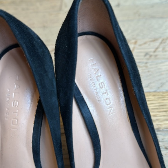 Suede pumps - Picture 2 of 5